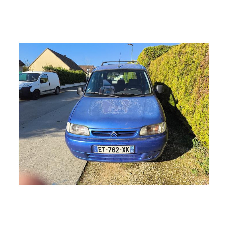 Fusee avant gauche CITROEN BERLINGO 1 PHASE 1 d’occasion