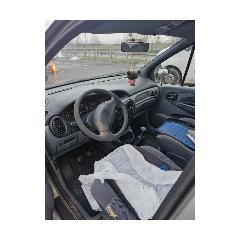 Amortisseur avant droit RENAULT SCENIC 1 PHASE 1 d’occasion