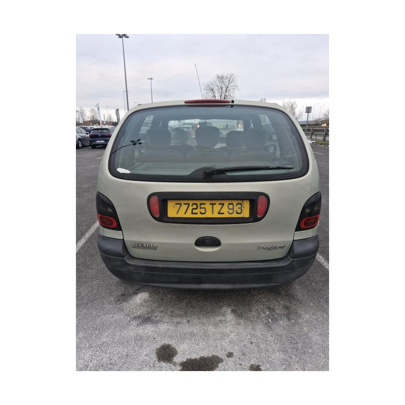 Amortisseur avant droit RENAULT SCENIC 1 PHASE 1 d’occasion