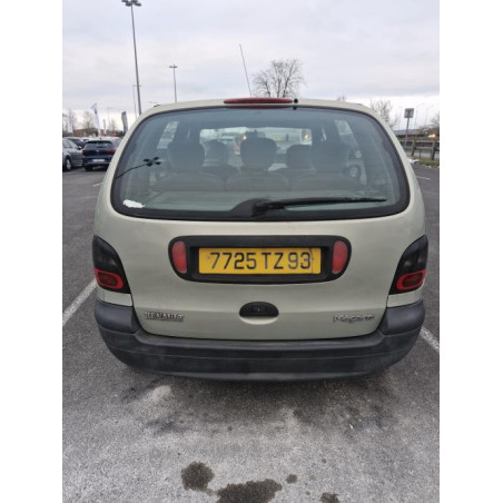 Amortisseur avant droit RENAULT SCENIC 1 PHASE 1 d’occasion