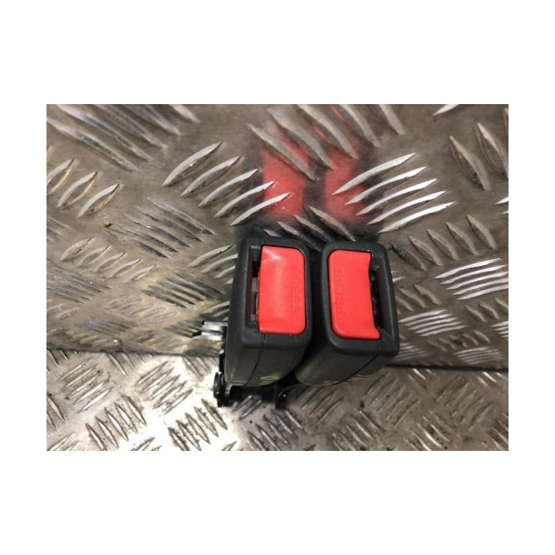 Attache ceinture arriere droit RENAULT KOLEOS 1 PHASE 3 d’occasion