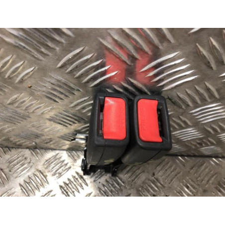 Attache ceinture arriere droit RENAULT KOLEOS 1 PHASE 3 d’occasion