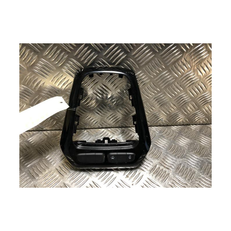 Kit enjoliveur interieur OPEL CORSA F d’occasion
