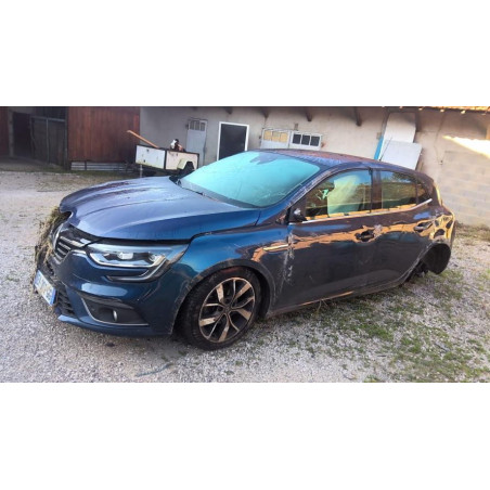 Feu arriere secondaire droit (feux) RENAULT MEGANE 4 PHASE 1 d’occasion