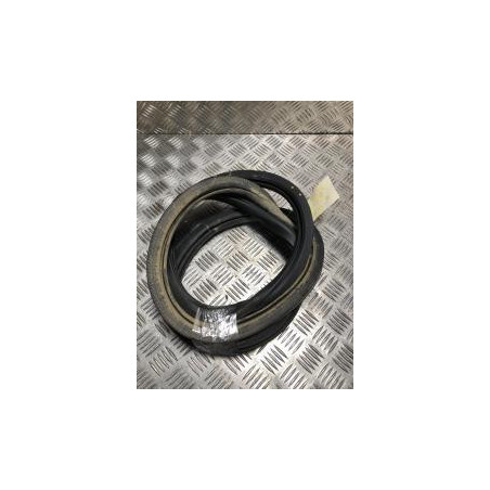 Joint de porte avant gauche PEUGEOT 208 2 d’occasion