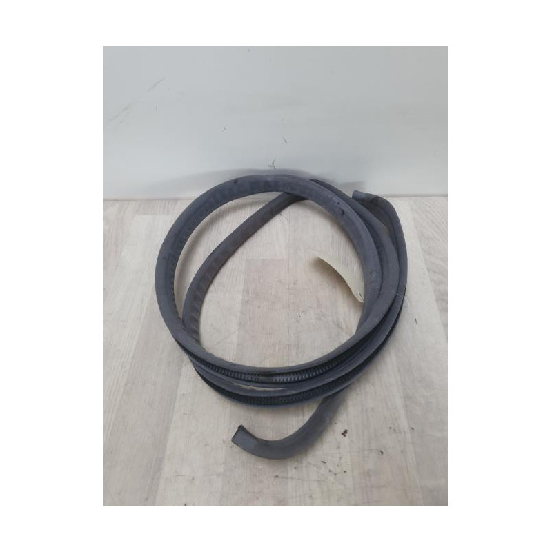 Joint de porte avant gauche MERCEDES 300 W124 PHASE 1 d’occasion