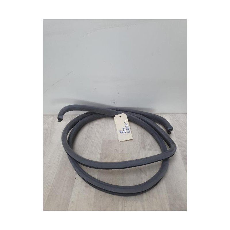 Joint de porte avant gauche MERCEDES 300 W124 PHASE 1 d’occasion