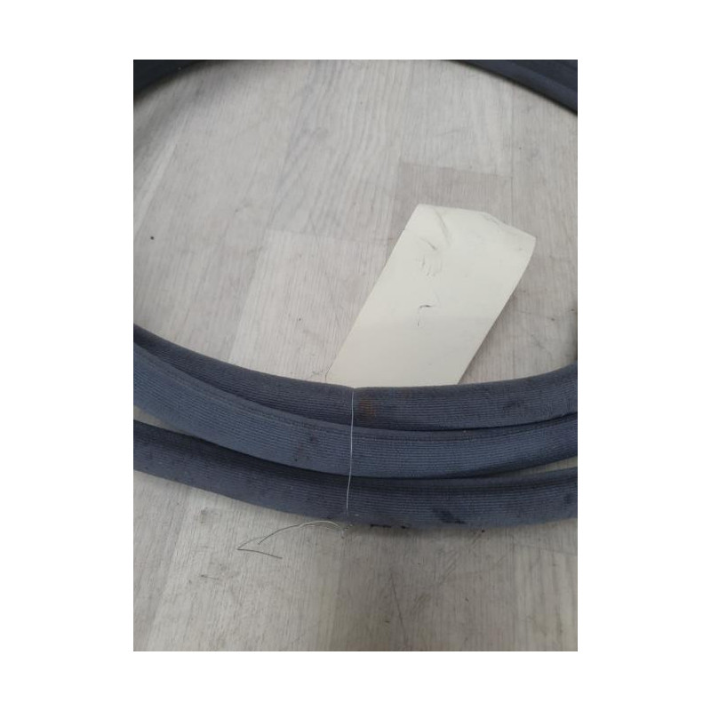 Joint de porte avant droite MERCEDES 300 W124 PHASE 1 d’occasion