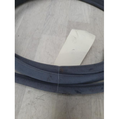 Joint de porte avant droite MERCEDES 300 W124 PHASE 1 d’occasion