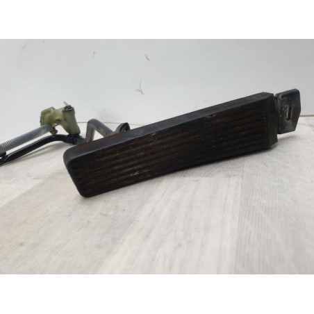 Pedale d'accelerateur MERCEDES 300 W124 PHASE 1 d’occasion