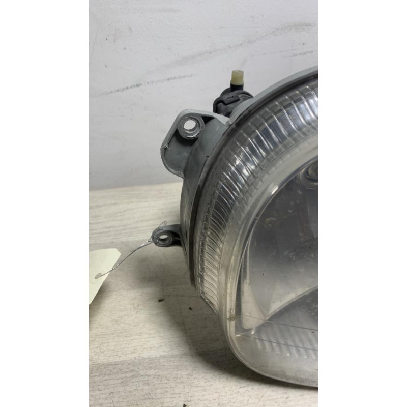 Optique avant principal droit (feux)(phare) RENAULT TWINGO 1 PHASE 3 d’occasion