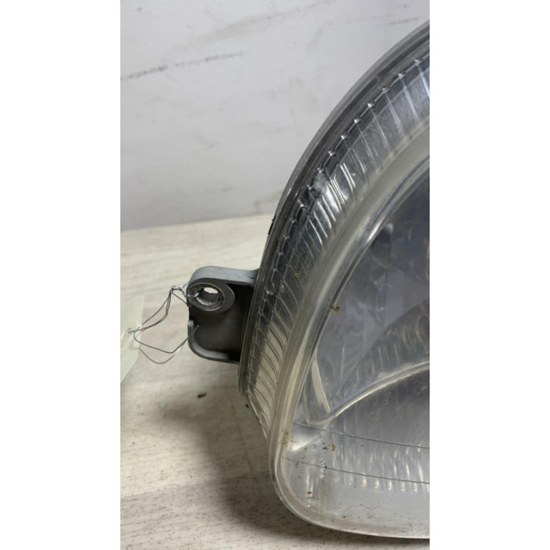 Optique avant principal gauche (feux)(phare) RENAULT TWINGO 1 PHASE 3 d’occasion