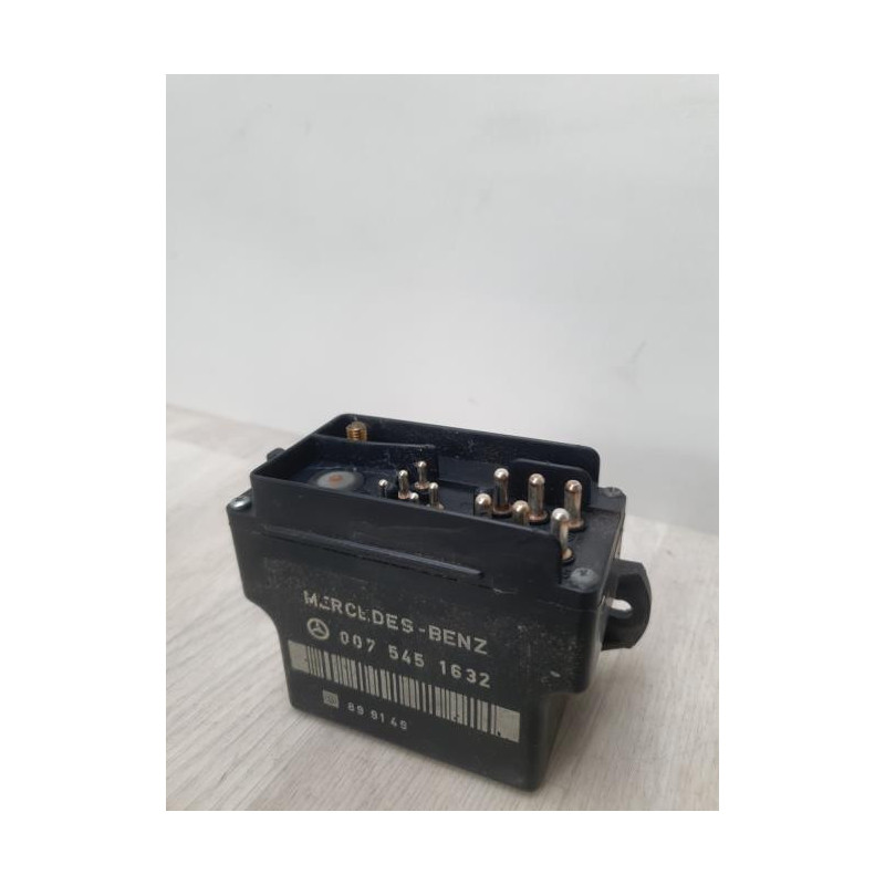 Relais de prechauffage MERCEDES 300 W124 PHASE 1 d’occasion