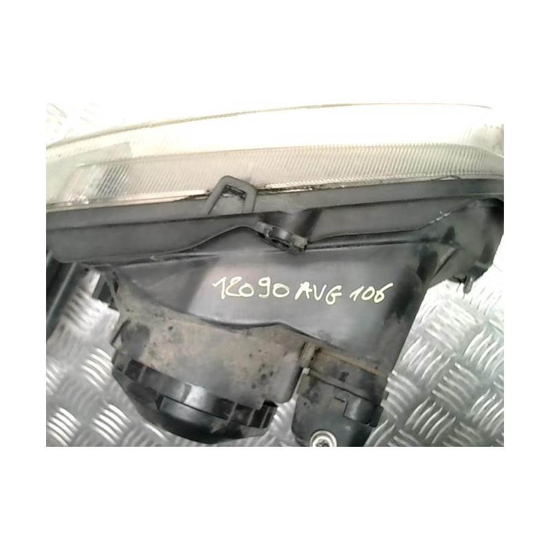 Optique avant principal gauche (feux)(phare) PEUGEOT 106 PHASE 2 d’occasion