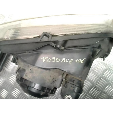 Optique avant principal gauche (feux)(phare) PEUGEOT 106 PHASE 2 d’occasion