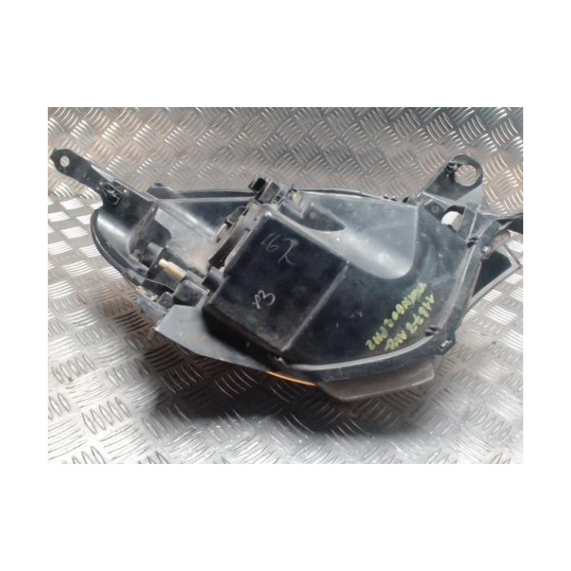 Optique avant principal gauche (feux)(phare) RENAULT TWINGO 2 PHASE 2 d’occasion