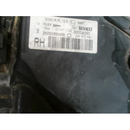 Optique avant principal gauche (feux)(phare) RENAULT TWINGO 2 PHASE 2 d’occasion