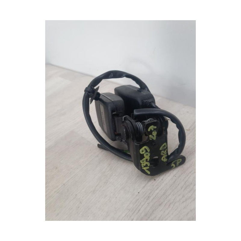 Attache ceinture arriere droit PEUGEOT 207 PHASE 1 d’occasion