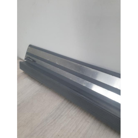 Baguette de porte arriere gauche  PEUGEOT 207 PHASE 1 d’occasion