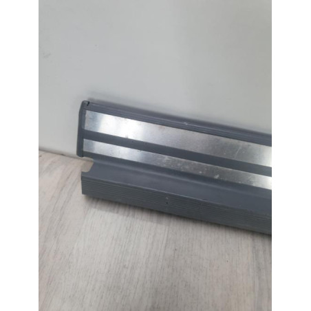 Baguette de porte arriere droite MERCEDES 300 W124 PHASE 1 d’occasion
