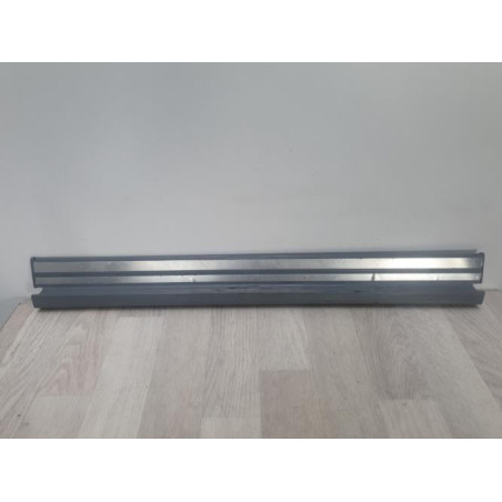 Baguette de porte avant gauche MERCEDES 300 W124 PHASE 1 d’occasion