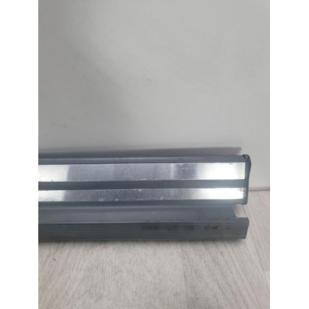 Baguette de porte avant droite MERCEDES 300 W124 PHASE 1 d’occasion