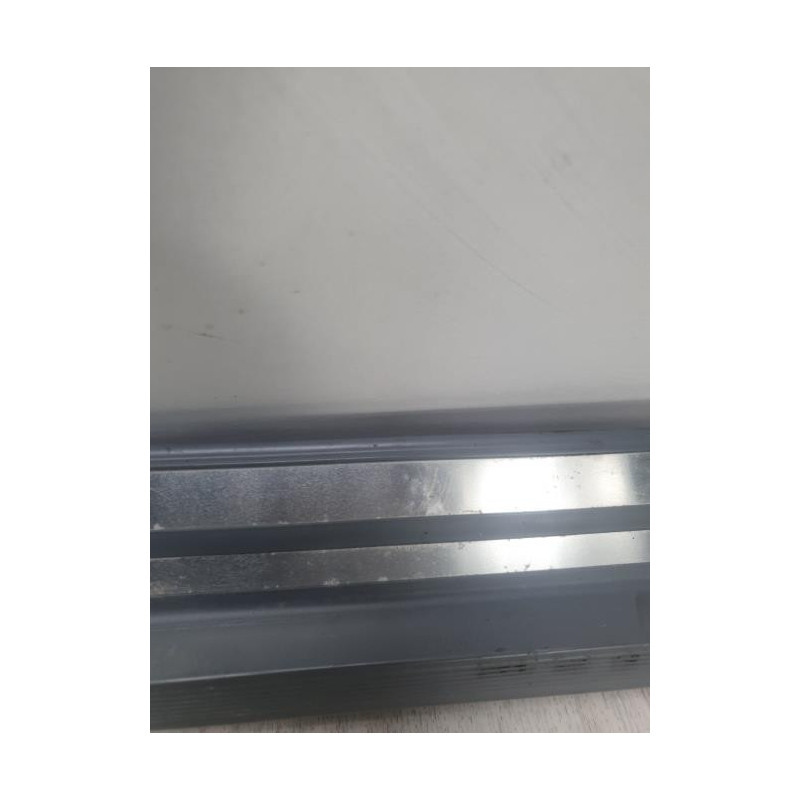 Baguette de porte avant droite MERCEDES 300 W124 PHASE 1 d’occasion