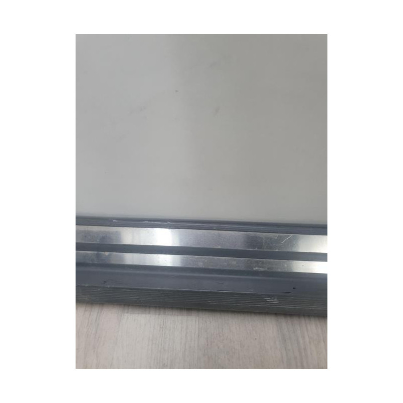 Baguette de porte avant droite MERCEDES 300 W124 PHASE 1 d’occasion