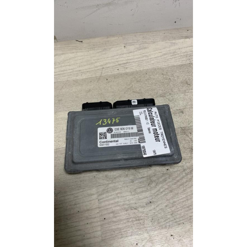 Calculateur moteur VOLKSWAGEN POLO 5 PHASE 1 d’occasion