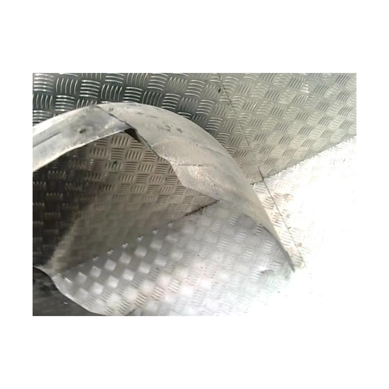 Pare boue avant droit AUDI A4 1 PHASE 1 d’occasion