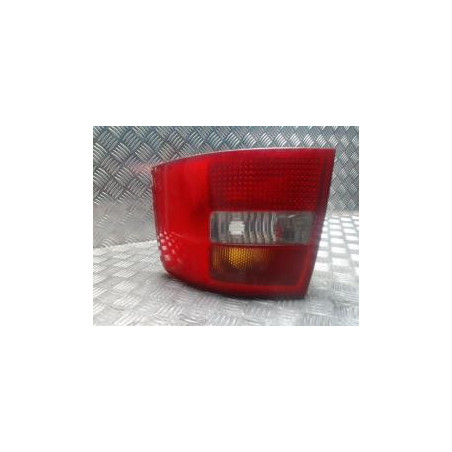 Feu arriere principal droit (feux) AUDI A6 2 AVANT PHASE 2 BREAK d’occasion