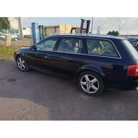Feu arriere principal droit (feux) AUDI A6 2 AVANT PHASE 2 BREAK d’occasion