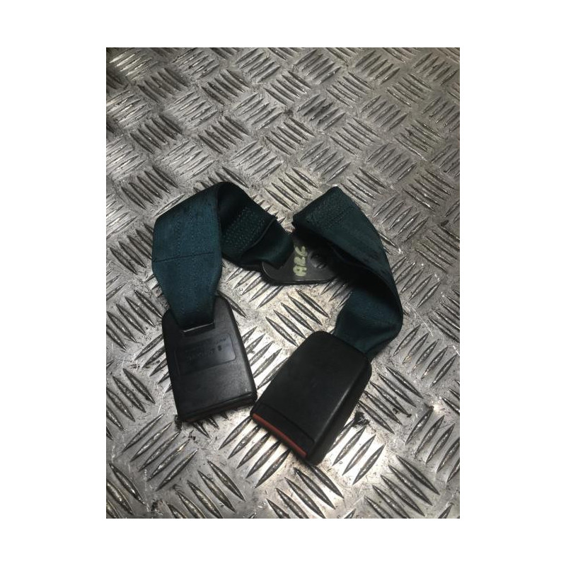Attache ceinture arriere centrale PEUGEOT 309 PHASE 2 d’occasion