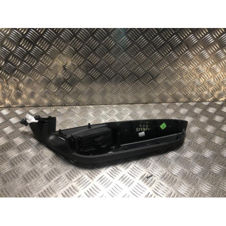 Interrupteur de leve vitre avant gauche AUDI A6 4 AVANT PHASE 2 BREAK d’occasion