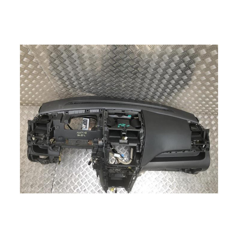 Tableau de bord SUZUKI SWIFT 4 d’occasion