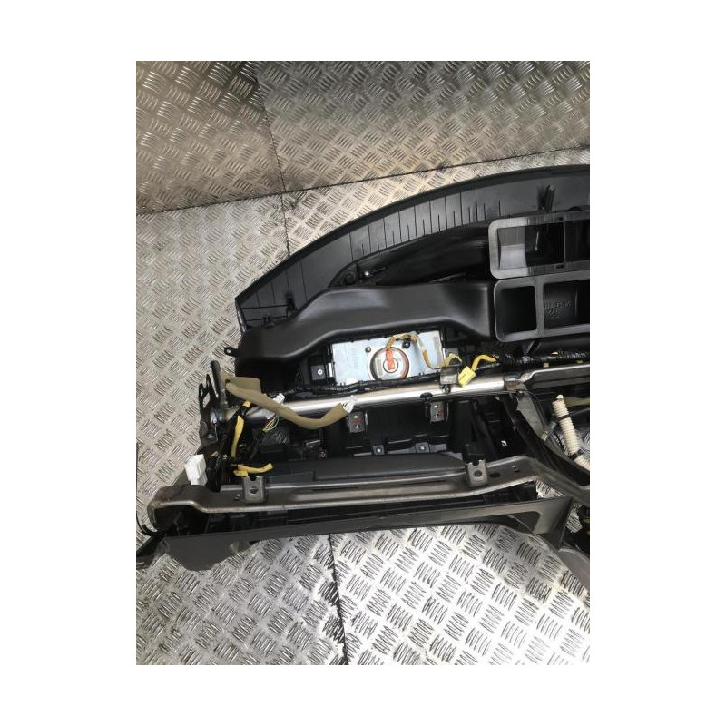Tableau de bord SUZUKI SWIFT 4 d’occasion