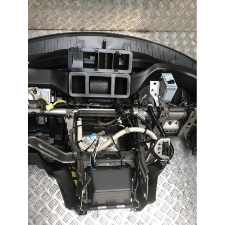 Tableau de bord SUZUKI SWIFT 4 d’occasion