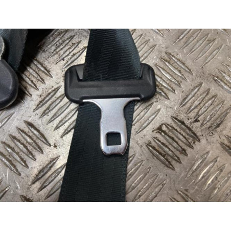 Ceinture arriere droit SUZUKI SWIFT 4 d’occasion