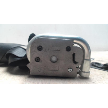 Ceinture avant droit TOYOTA YARIS 3 PHASE 1 d’occasion