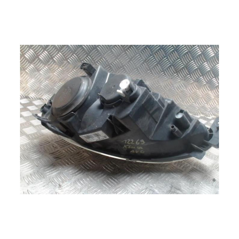 Optique avant principal droit (feux)(phare) CITROEN XSARA PHASE 2 d’occasion