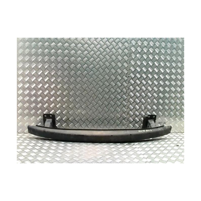 Renfort pare choc avant (traverse) VOLKSWAGEN POLO 4 PHASE 1 d’occasion