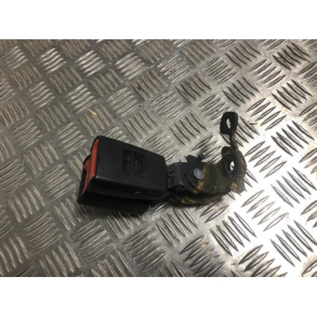 Attache ceinture arriere centrale VOLKSWAGEN GOLF 7 PHASE 1 d’occasion