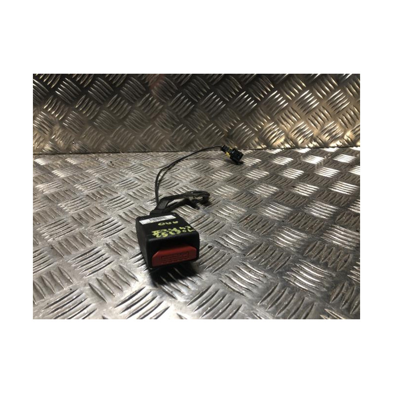 Attache ceinture arriere droit CITROEN C4 PICASSO 2 PHASE 2 d’occasion