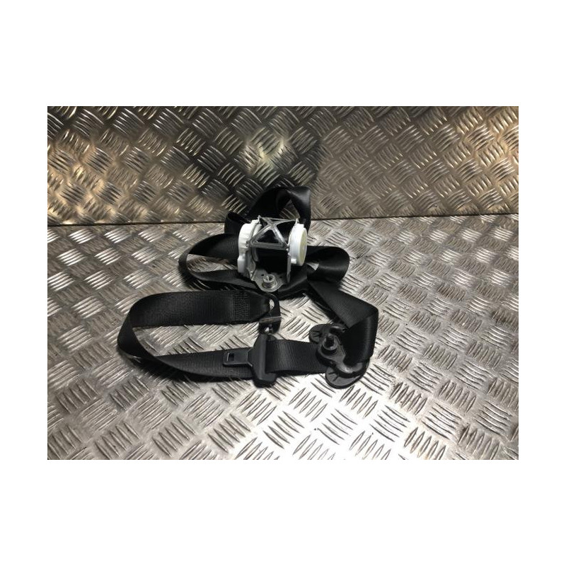 Ceinture avant droit BMW SERIE 1 F21 PHASE 2 d’occasion