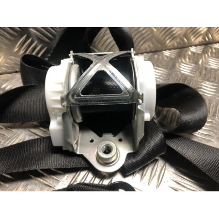 Ceinture avant droit BMW SERIE 1 F21 PHASE 2 d’occasion