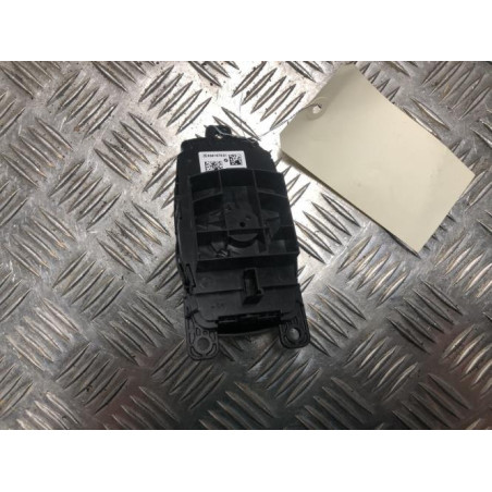 Commande autoradio BMW SERIE 1 F21 PHASE 2 d’occasion
