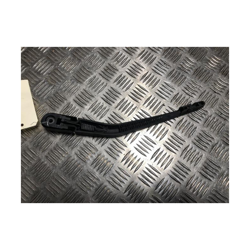 Bras essuie glace arriere BMW SERIE 1 F21 PHASE 2 d’occasion