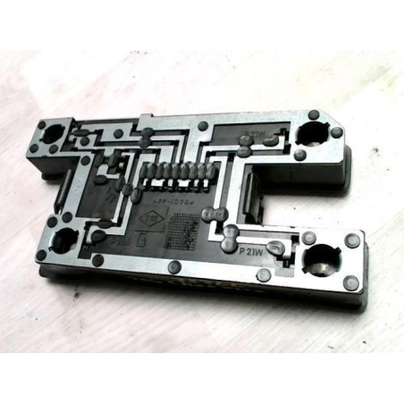 Platine feu arriere gauche RENAULT CLIO 1 PHASE 3 d’occasion