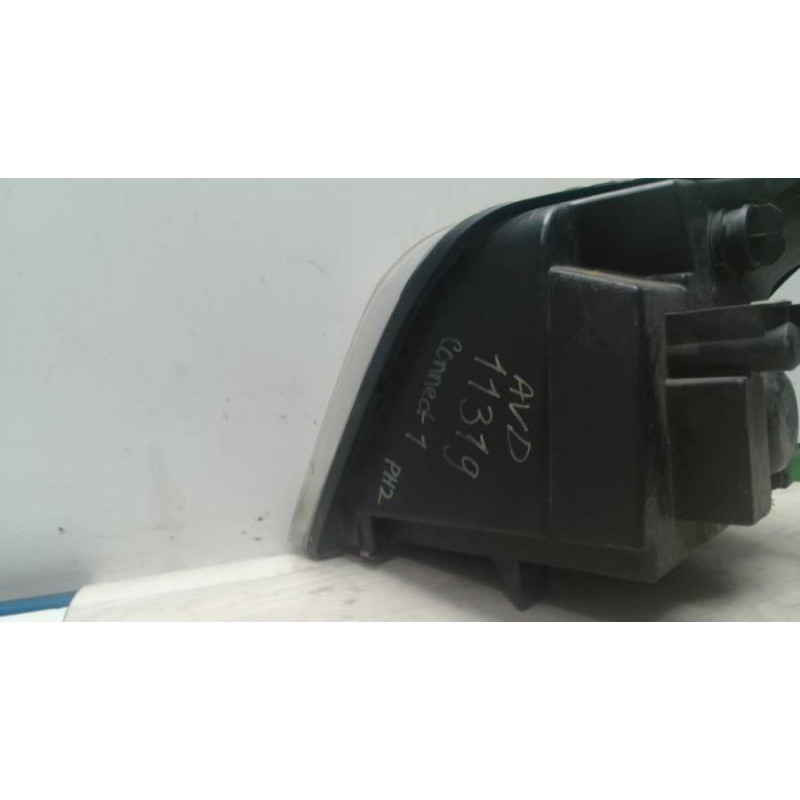 Optique avant principal droit (feux)(phare) FORD TRANSIT CONNECT 1 PHASE 2 d’occasion