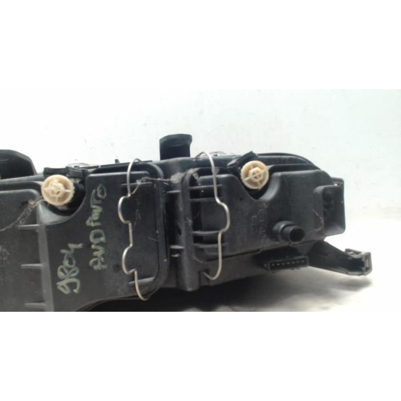 Optique avant principal droit (feux)(phare) FIAT PUNTO 2 PHASE 1 d’occasion